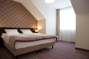 Фото номера Двухместный номер с 1 кроватью Отель Restauracja Hotel Weranda Łopuszno г. Jedle 4